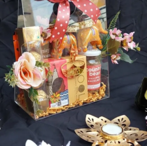 Festival gift hampers 81